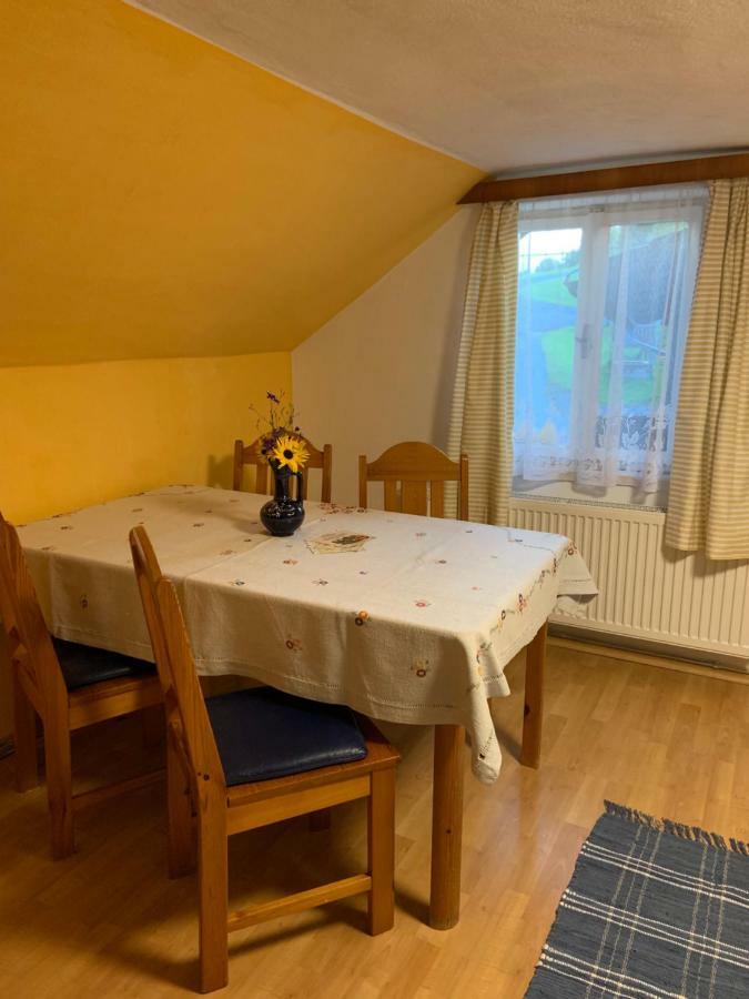 Serschenhof- Auszeit Ueber Dem Stall Лейтшах Екстериор снимка